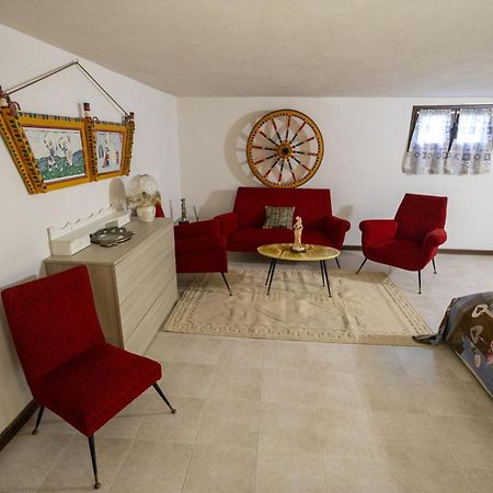 הוילה ולדריצ'ה Casa Caronia מראה חיצוני תמונה